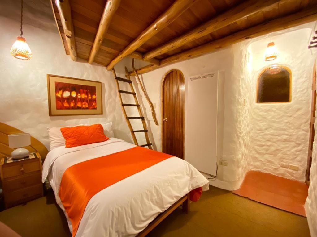 Hostal Madre Tierra Cusco Exterior photo