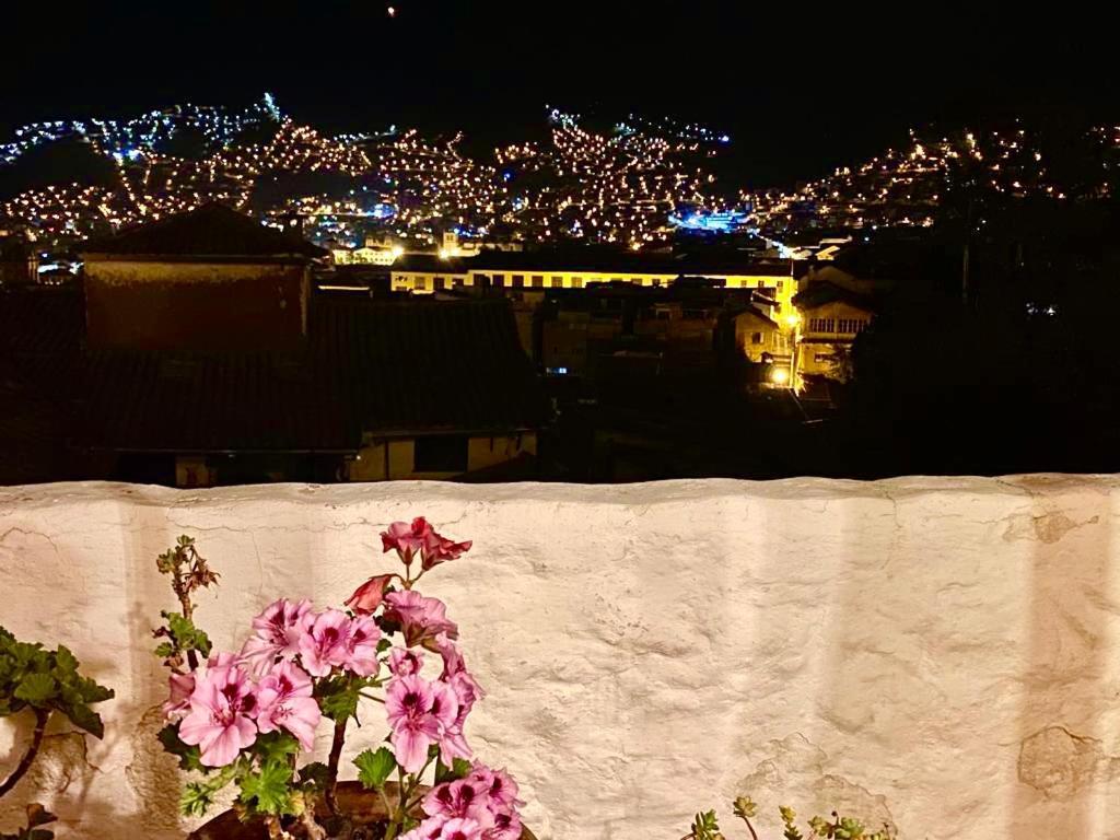 Hostal Madre Tierra Cusco Exterior photo