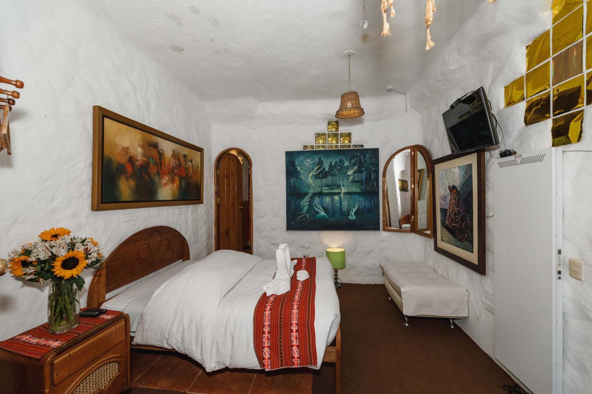 Hostal Madre Tierra Cusco Exterior photo