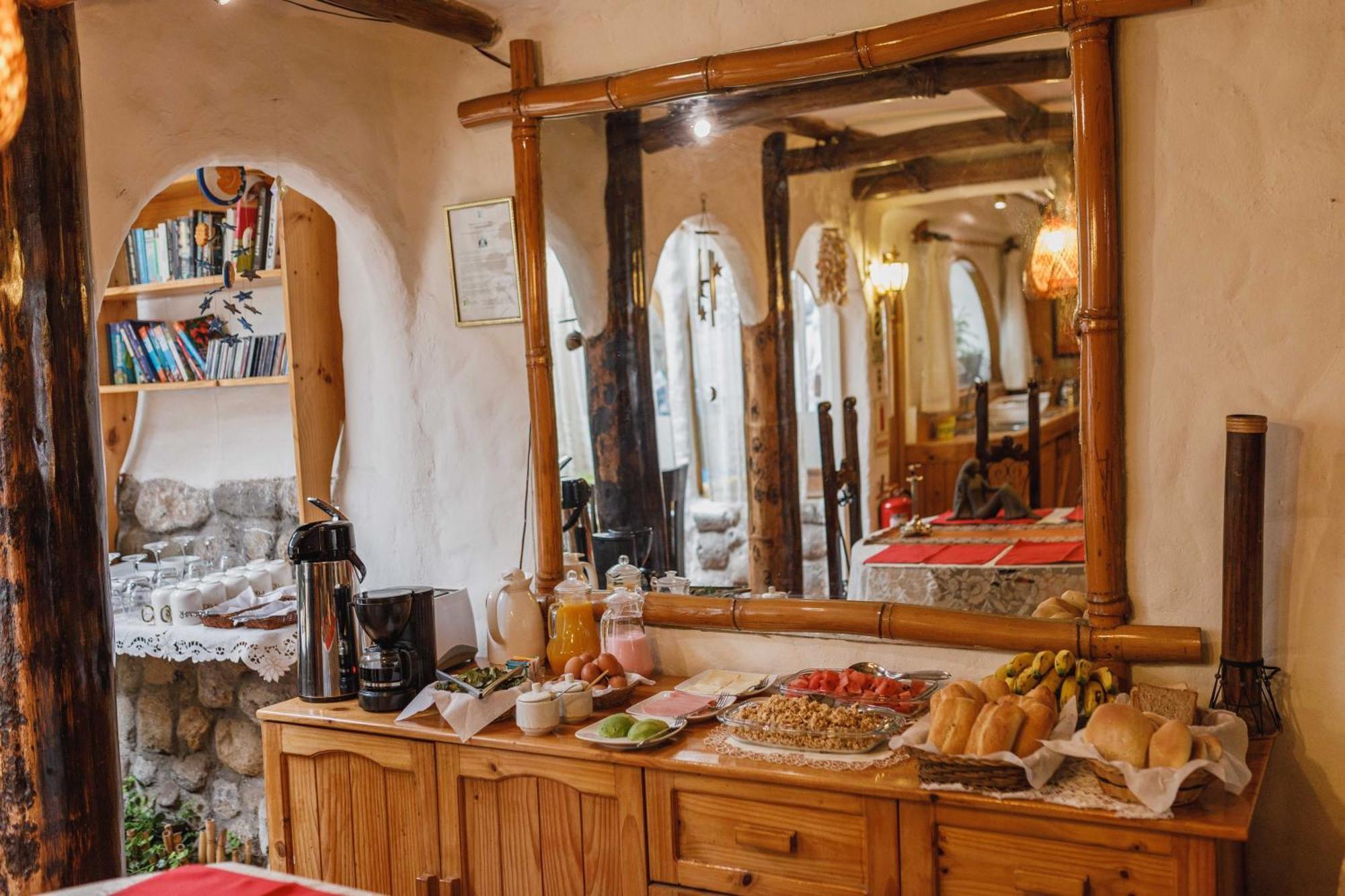 Hostal Madre Tierra Cusco Exterior photo
