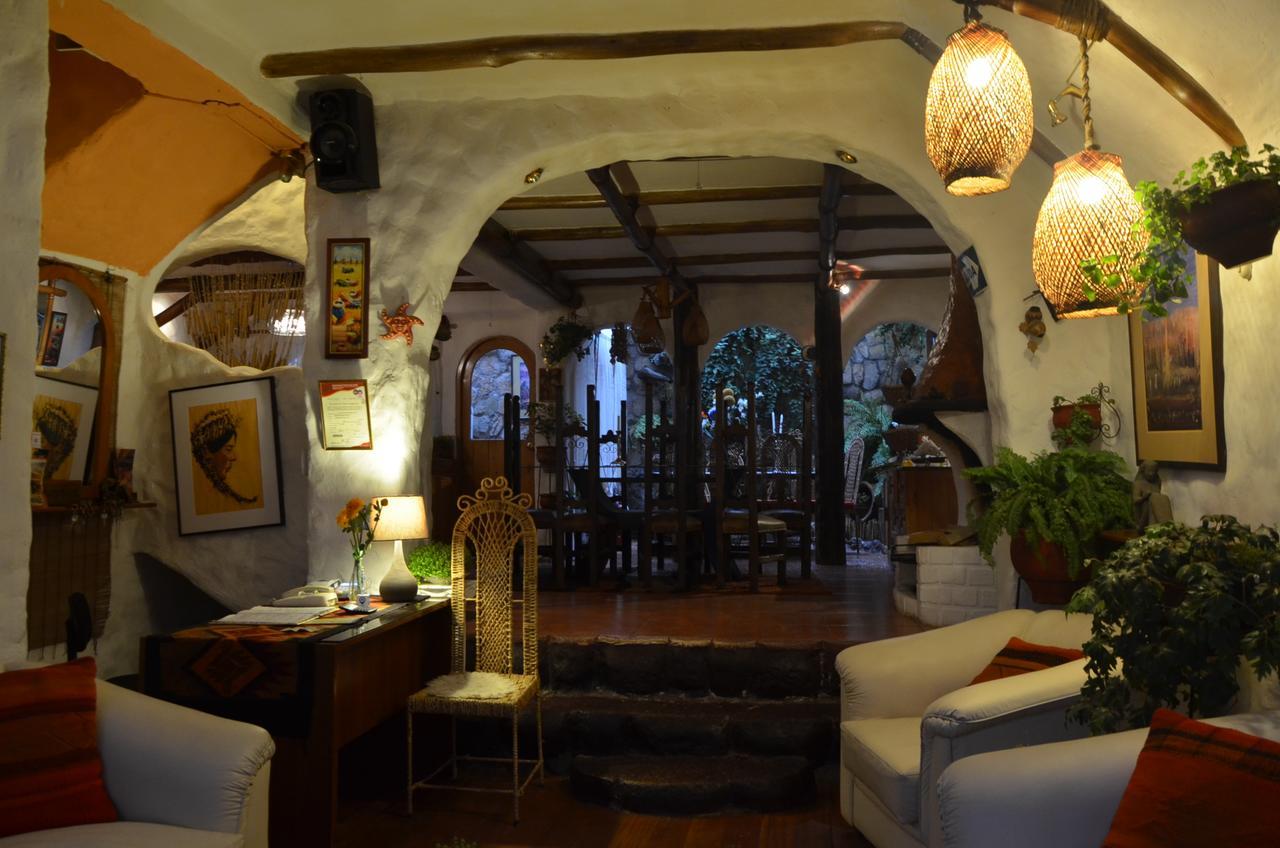 Hostal Madre Tierra Cusco Exterior photo