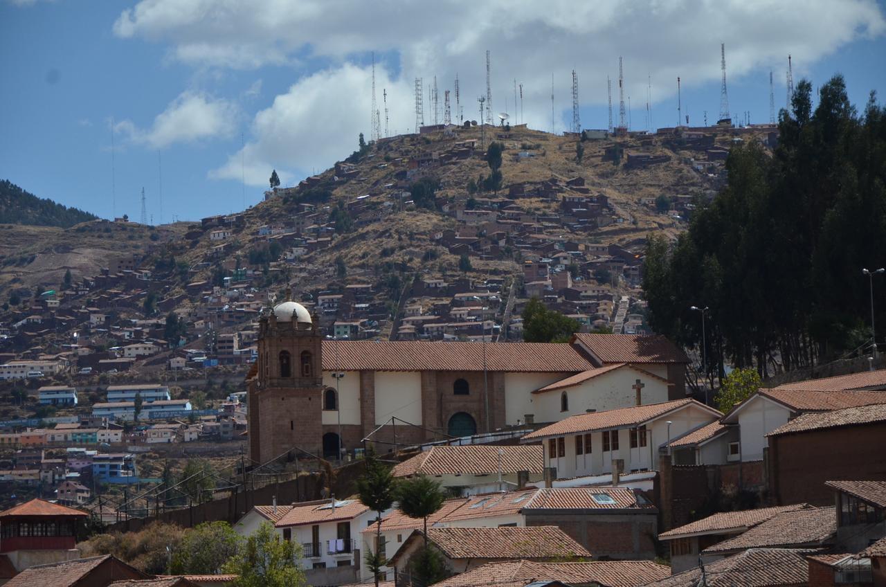 Hostal Madre Tierra Cusco Exterior photo